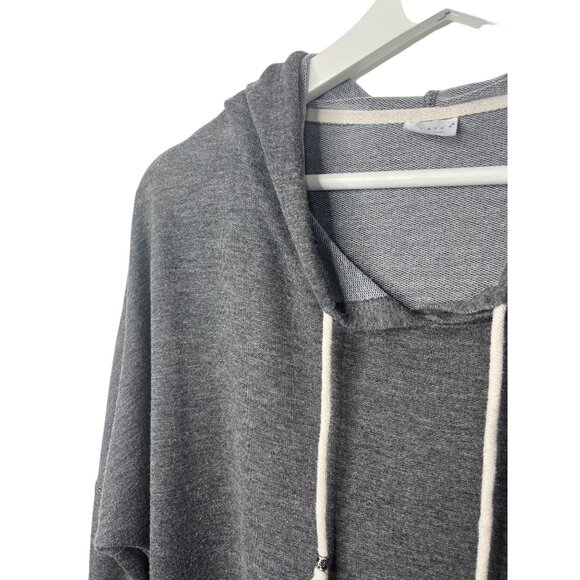 Tresics Gray Hoodie Women’s Small Pullover Lightweight Athleisure Top - Picture 5 of 13